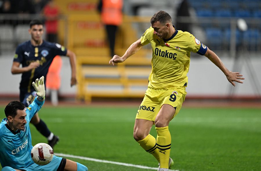 İsmail Kartal oyuna aldığına pişman oldu Ali Koç devre arasında ona yeni takım buldu 5