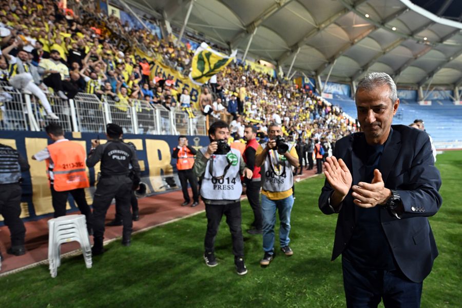 İsmail Kartal oyuna aldığına pişman oldu Ali Koç devre arasında ona yeni takım buldu 23