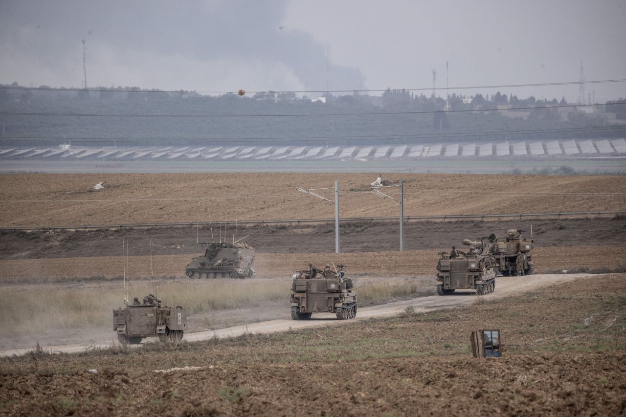 İşgalci İsrail ordusu Gazze sınırına yığınak yapıyor! Katliama hazırlanıyorlar... 12
