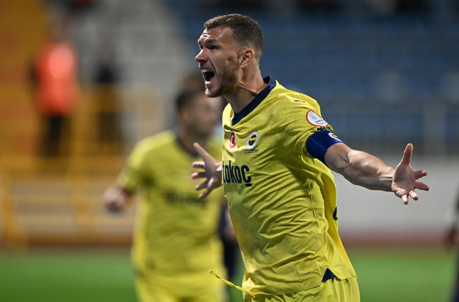 İsmail Kartal ve Okan Buruk'un yollarını ayıracağı oyuncular belli oldu! 4 yıldızın uçak bileti kesildi 3