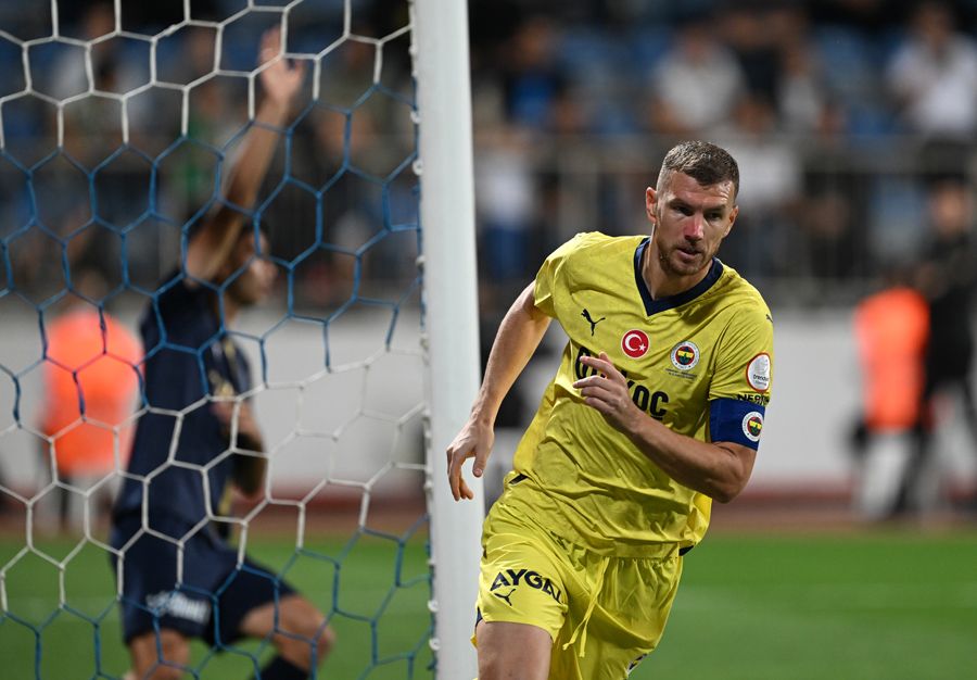 İsmail Kartal ve Okan Buruk'un yollarını ayıracağı oyuncular belli oldu! 4 yıldızın uçak bileti kesildi 5