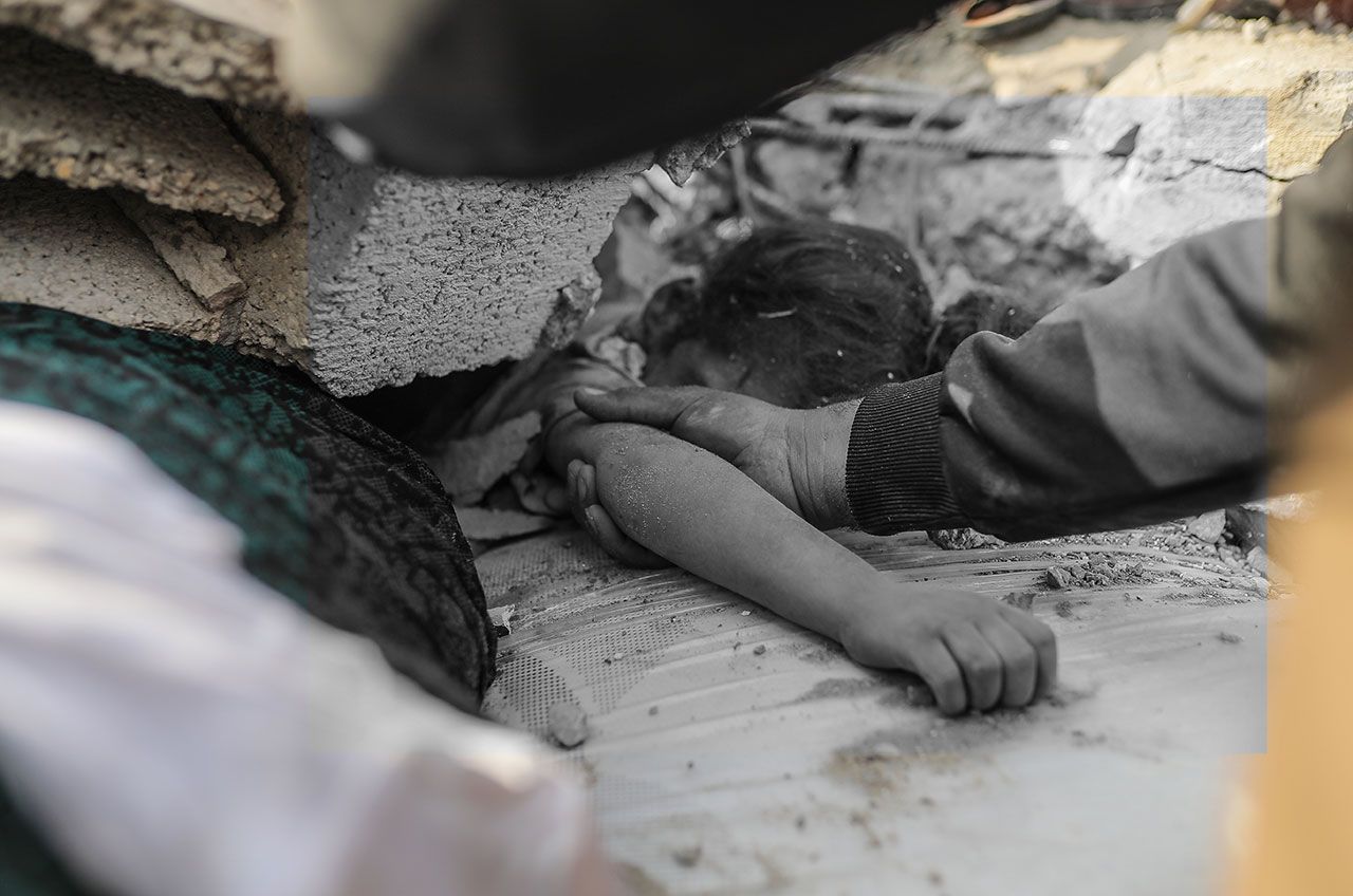 İsrail'in Batı Şeria'daki Filistinlilere müdahalesi karadan görüntülendi! Gazze'de korkunç görüntüler! Siviller vuruluyor! 8
