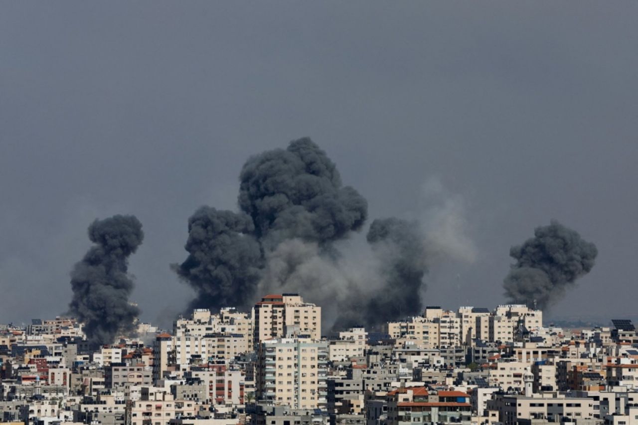 İsrail saldırılarının arkasındaki isim belli oldu! İşte kolu ve bacağı olmayan Hamas'ın başkomutanı: Muhammed Deif 4