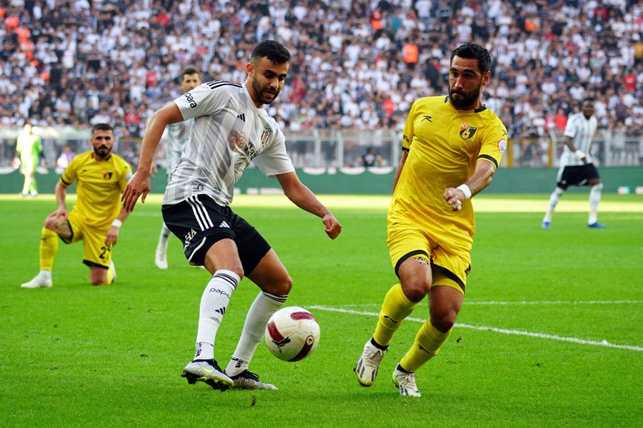 Okan Buruk Burak Yılmaz'ın teknik direktörlük kariyerini başlamadan bitirecek! Hükmen mağlubiyet... 14
