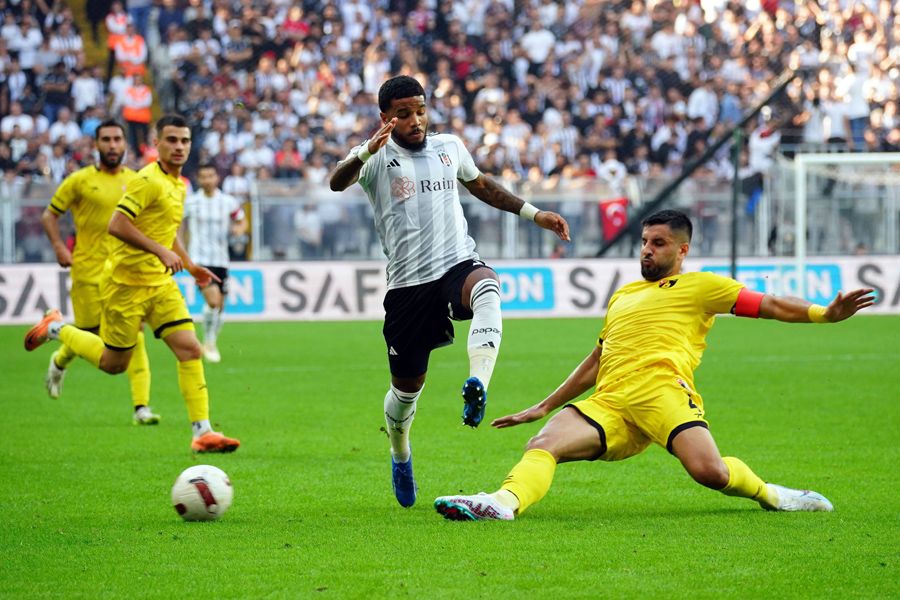 Okan Buruk Burak Yılmaz'ın teknik direktörlük kariyerini başlamadan bitirecek! Hükmen mağlubiyet... 11