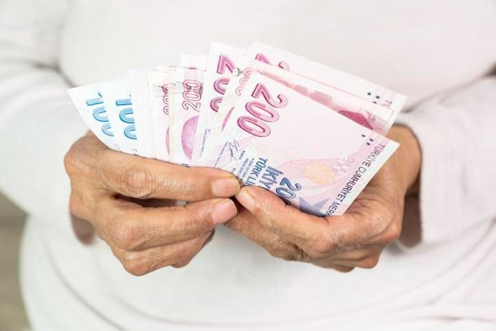 Bakan Işıkhan açıkladı: Ev hanımlarına emeklilik hakkı geliyor! 7