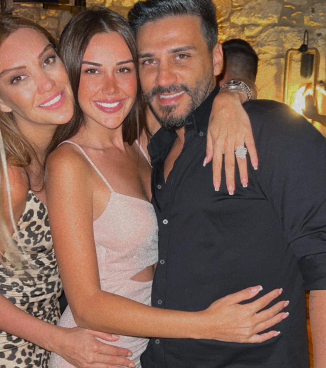 MASAK'tan Dilan Polat ve Engin Polat hakkında olay yaratacak rapor! Servetleriyle ilgili sır perdesi aralandı! Çalışanı olmayan şirketler, milyonlarca liralık şaibeli işlemler... 'Bankacılık işlemleri askıya alınsı 12