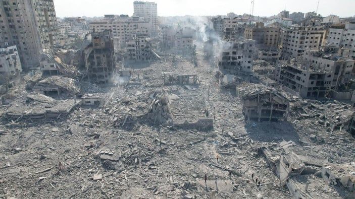 İsrail'in bombaladığı Gazze yerle bir oldu... Yıkımın boyutu uydu görüntüleriyle ortaya çıktı! 5