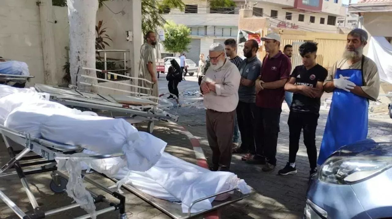 Gazze'de insani kriz her geçen gün derinleşiyor: Morglarda yer kalmadı, cesetler dışarda bekletiliyor 2