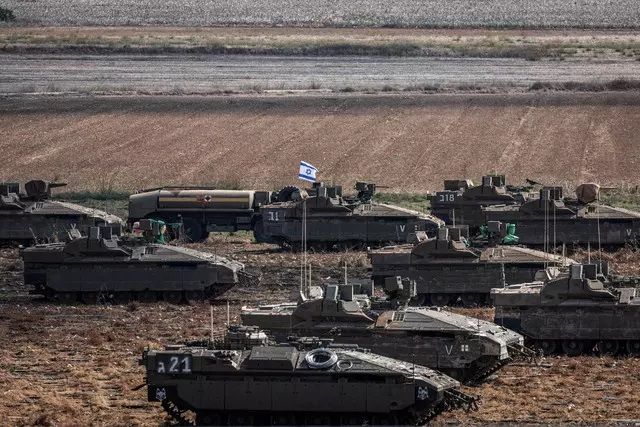 İşgalci İsrail ordusunun tankları ve ağır silahları karadan Gazze'ye girmeye hazırlanıyor! Sınırdaki askeri hareketlilik dikkat çekti: Felaketin boyutu giderek artıyor 3