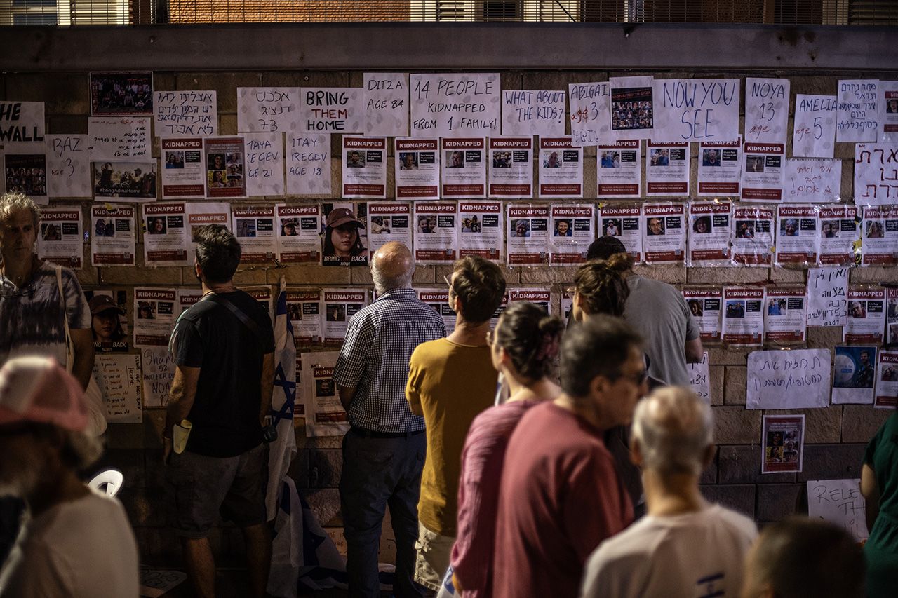 Gazze'deki "İsrailli esirlerin" aileleri, Tel Aviv'de Netanyahu'yu istifaya çağırdı 9