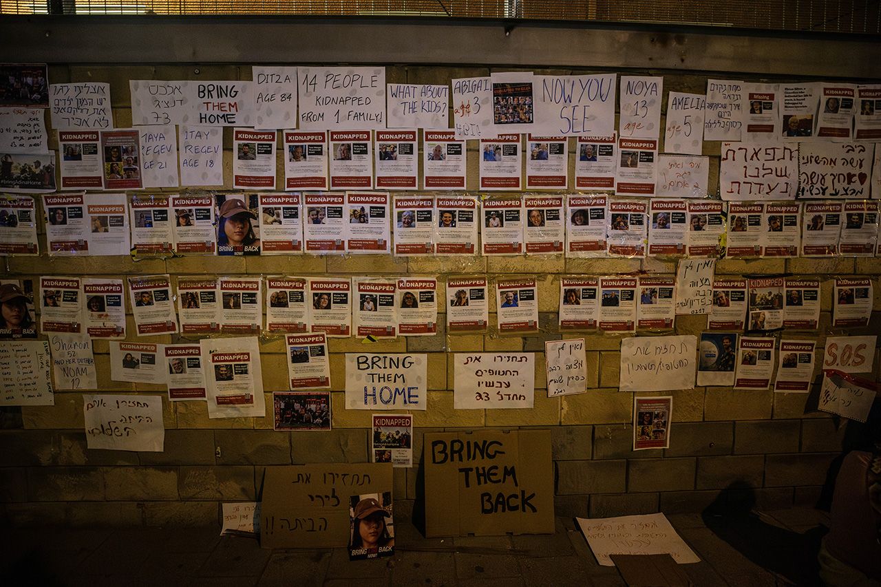 Gazze'deki "İsrailli esirlerin" aileleri, Tel Aviv'de Netanyahu'yu istifaya çağırdı 20