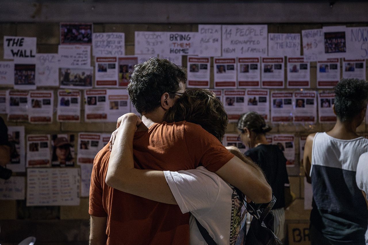 Gazze'deki "İsrailli esirlerin" aileleri, Tel Aviv'de Netanyahu'yu istifaya çağırdı 25