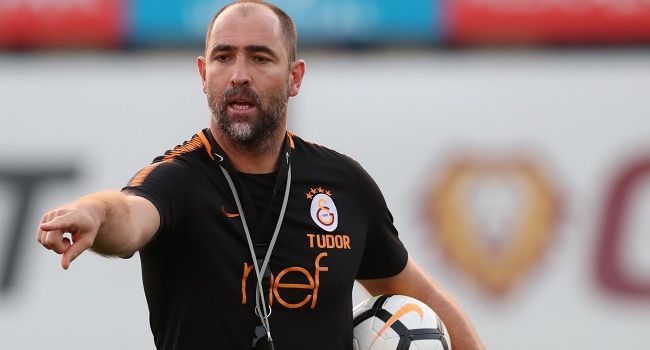 Galatasaray'dan kovulmuştu: Kendisi gelmeden yardımcıları Beşiktaş'a geldi! Kartal'ın yeni teknik direktörü Kongre'yi bekliyor 5