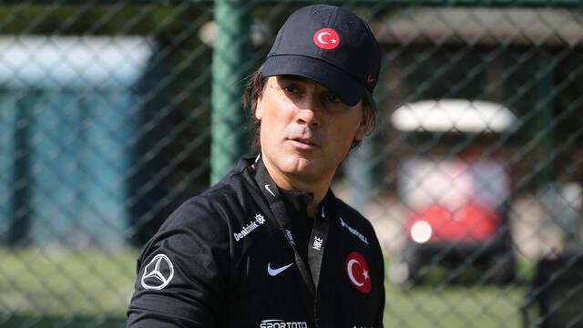 Montella Türkiye Letonya karşılaşması sonrası konuştu: Türkiye'nin hocası olmaktan gurur duyuyorum 6