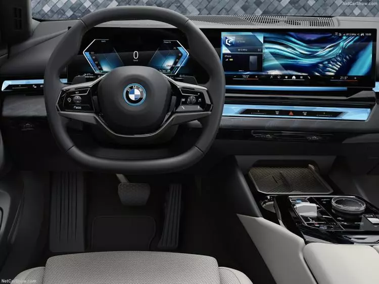 BMW 5 serisi, yepyeni haliyle satışa sunuldu! İşte Türkiye fiyatı... 10