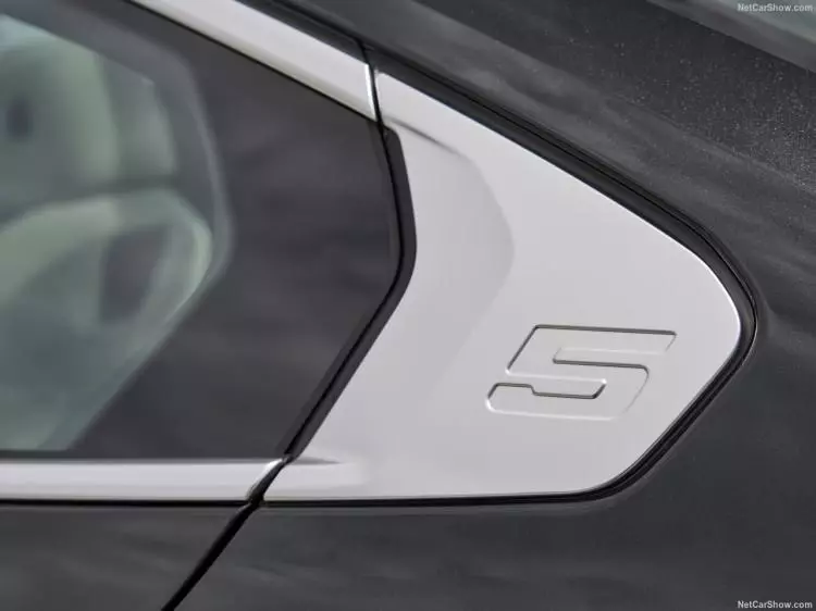 BMW 5 serisi, yepyeni haliyle satışa sunuldu! İşte Türkiye fiyatı... 19