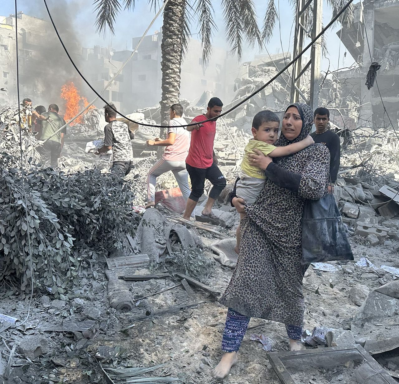 Gazze'de 11. gün! İsrail'in bombardımanı sürdü 11