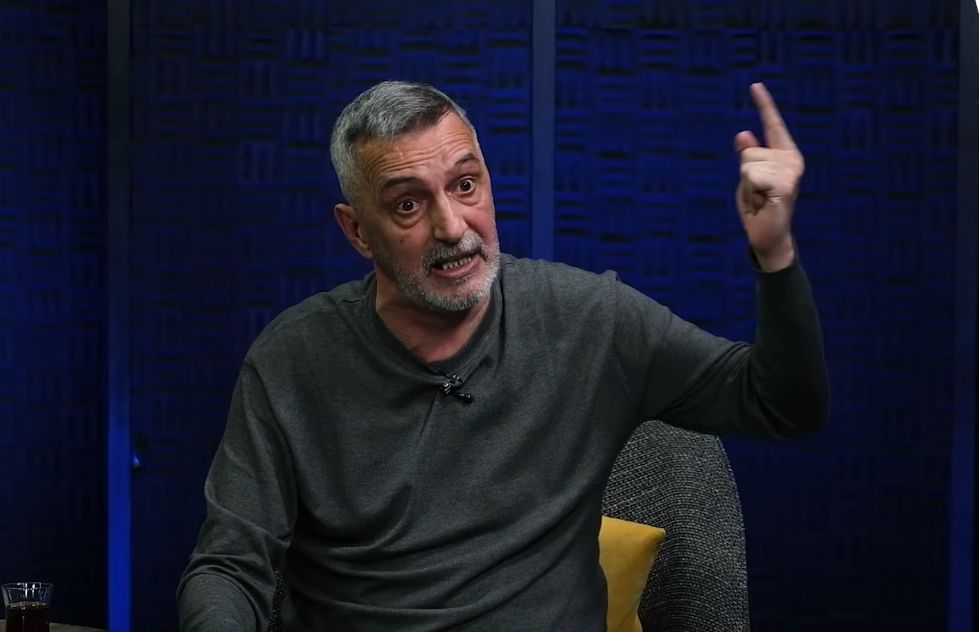 "Hiçbir meziyeti üst seviye değil. İyi korner atmakla yıldız oyuncu olunmuyor" 2
