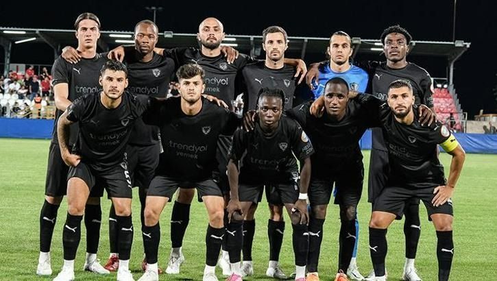 Fenerbahçe Hatayspor maçı sonrası rezil paylaşım! Sosyal medyada tepki çekti! 3