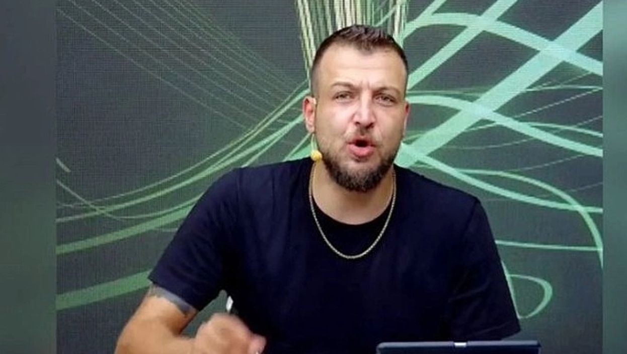 Yıldız futbolcu, çok sıcak diye ilk antrenmanda takımdan ayrıldı: "Ben zaten Beyran çorbası içmeye gelmiştim Gaziantep'e" dedi 7