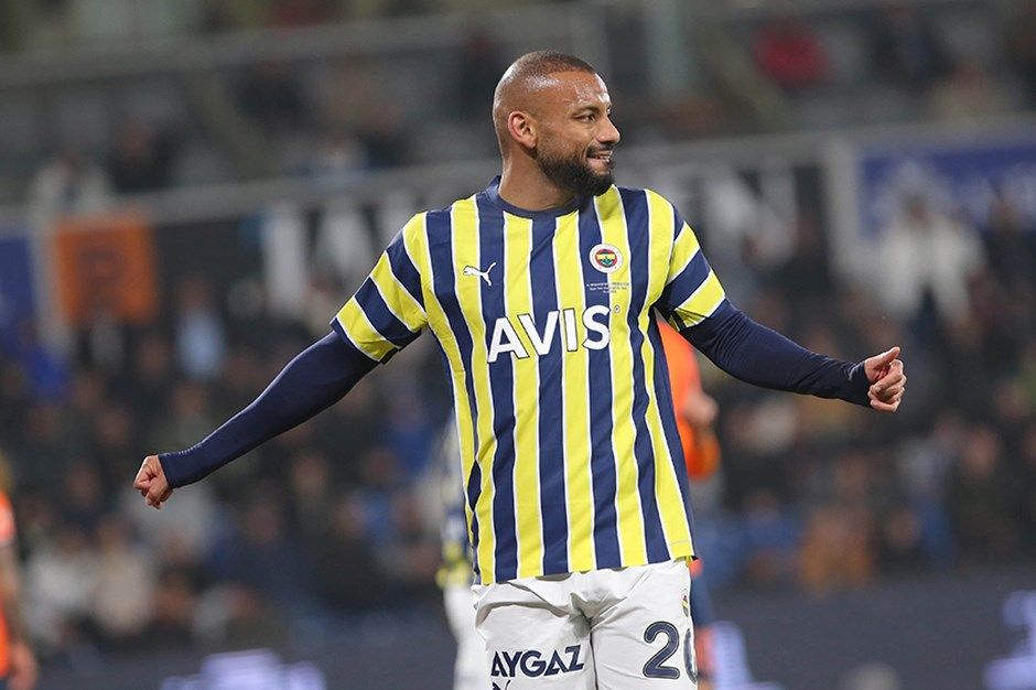 Dursun Özbek transfer edememişti, Ali Koç aldığına pişman oldu! 4.7 milyon euroluk yıldız 9 maçta tek gol bile atamadı 3