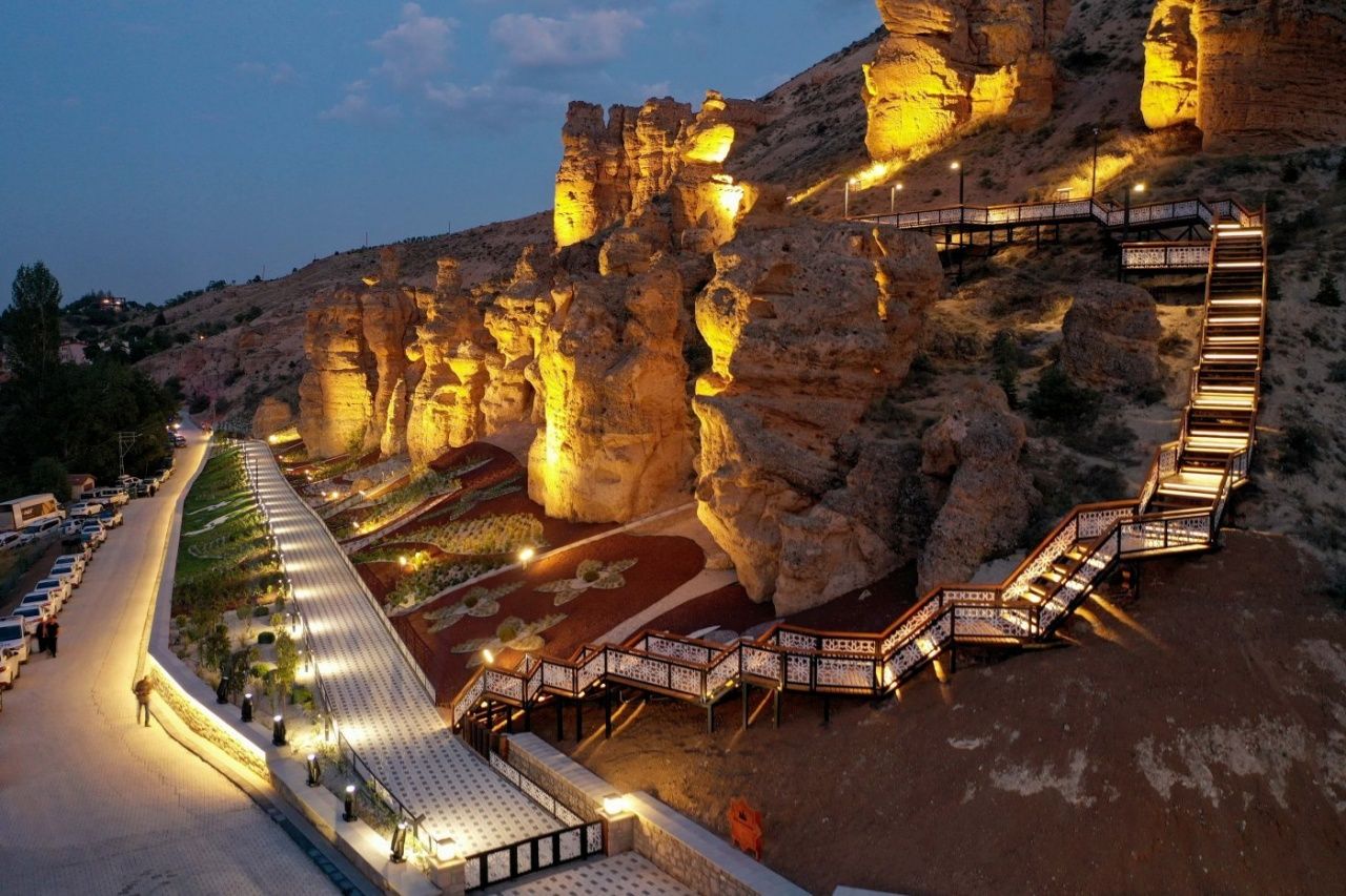 Konya'nın peri bacaları! Kızlar Kayası 5