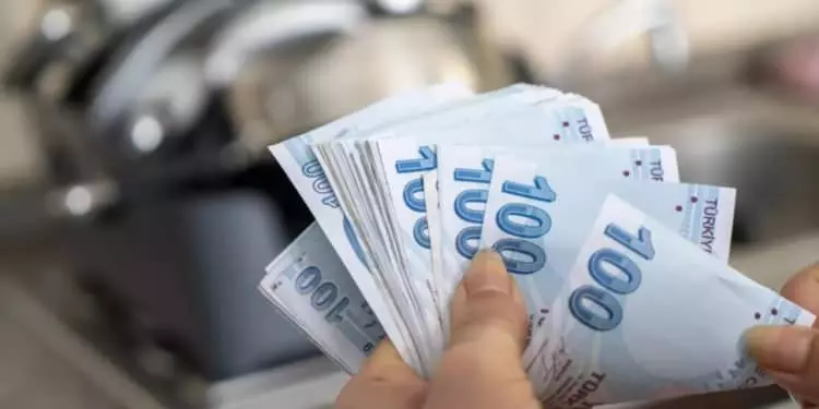 Milyonlarca emekliyi ilgilendiriyor! TBMM'de kabul edildi... Hesaplarınızı kontrol edin! 14