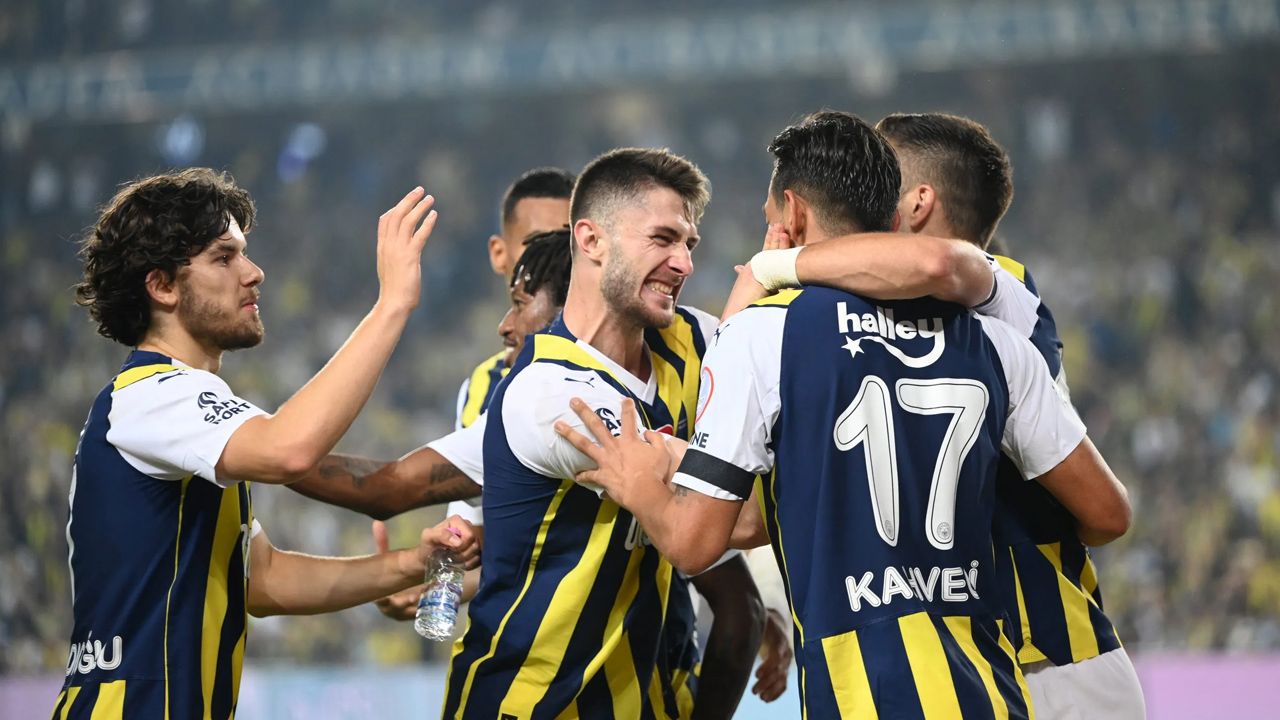 Arda Güler'in acısı daha geçmemişti! Fenerbahçe'nin bir parlayan yıldızını daha elinden kapmaya hazırlanıyorlar 4