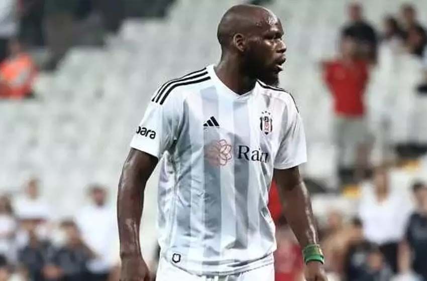 "Bunu seyredip beğenen scout gitsin rugby izlesin!" Maç sonu Beşiktaş taraftarı isyan çıkarttı! Jean Onana çıldırttı 4