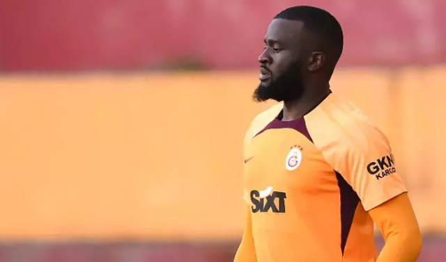 Galatasaray'da flaş ayrılık kararı! Okan Buruk'un sabrı taştı: Yıldız oyuncuya devre arasında veda edilecek 8