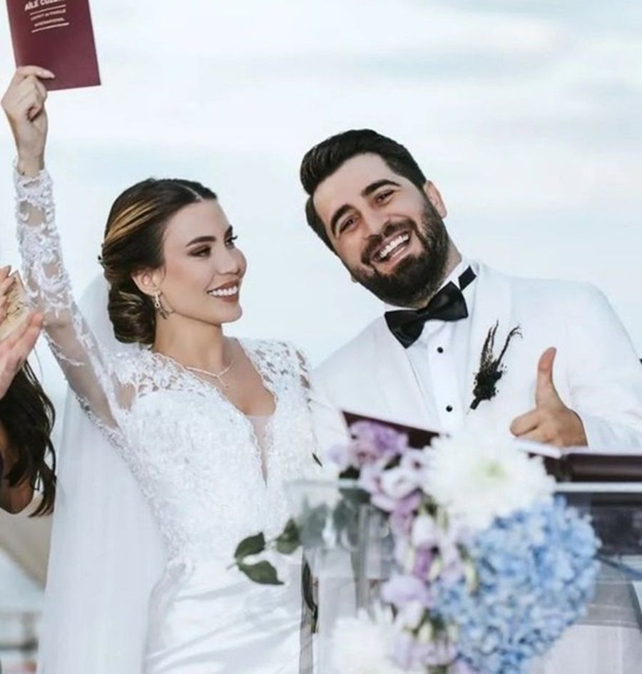 Dudak dudağa yakalandı! Bilal Hancı'nın eşi o görüntüleri paylaşarak isyan etti 1