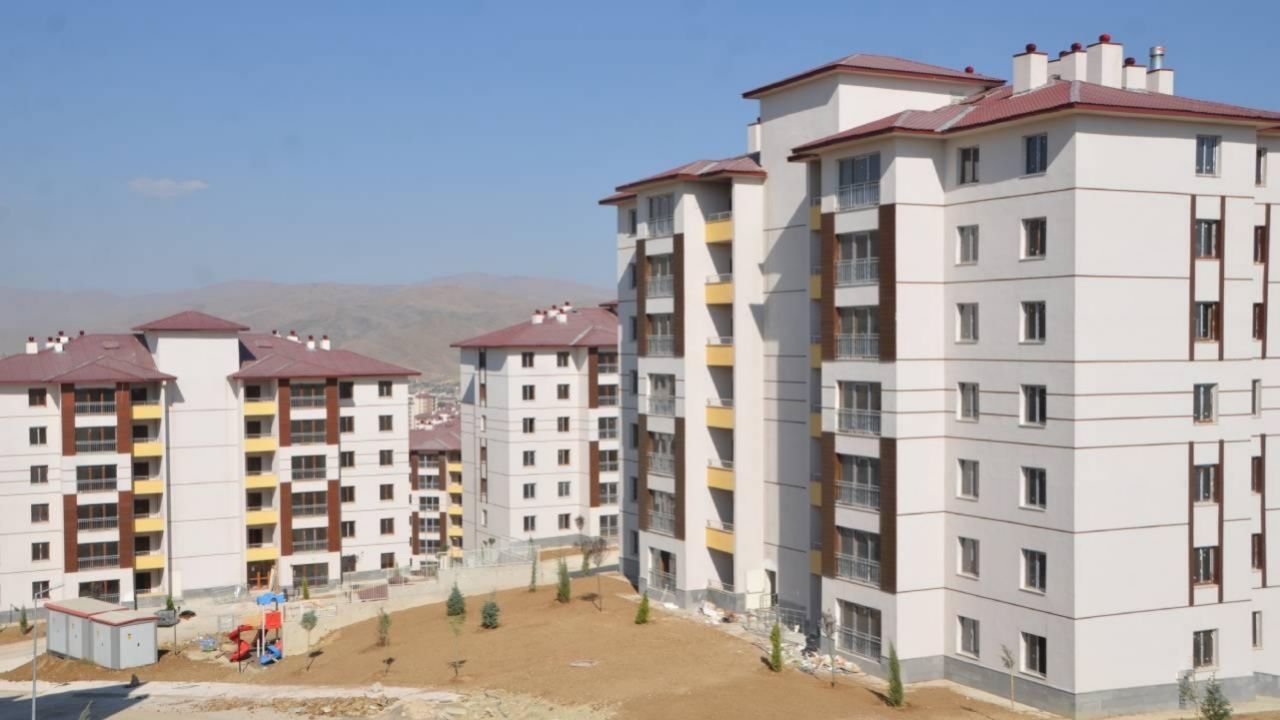 Yüzde 25 zam sınırına uymayan ev sahibine tazminat cezası 6