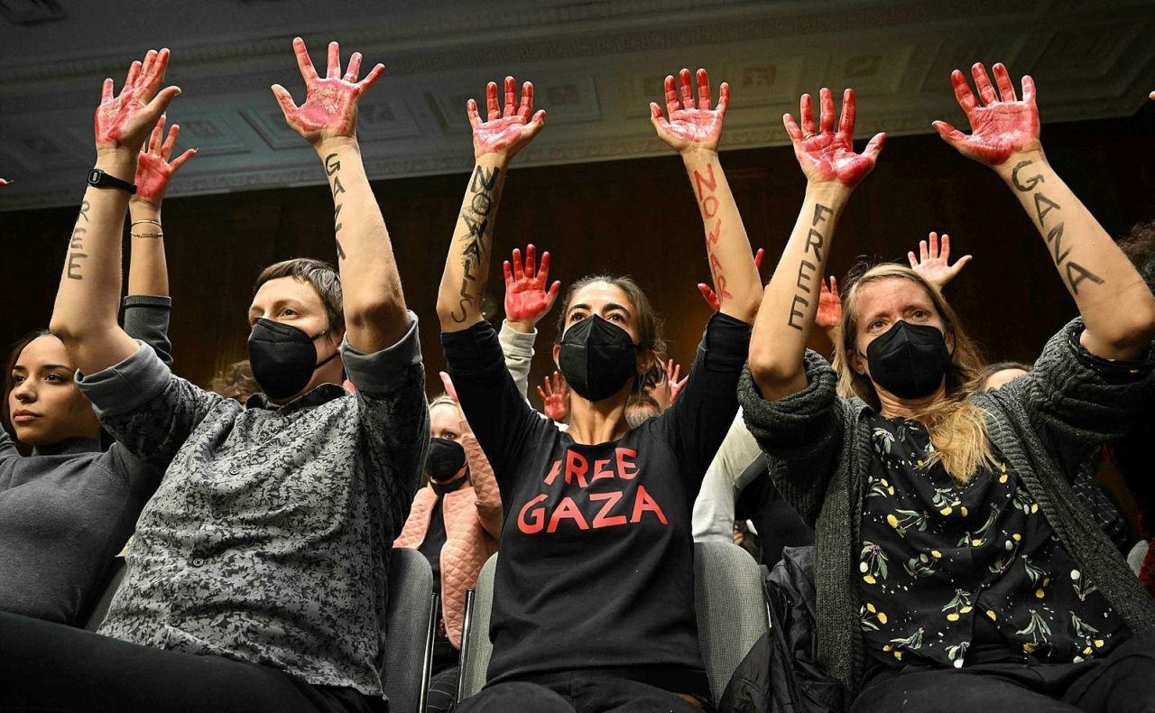 ABD Dışişleri Bakanı Blinken, Senatoda Gazze saldırıları nedeniyle protesto edildi 11