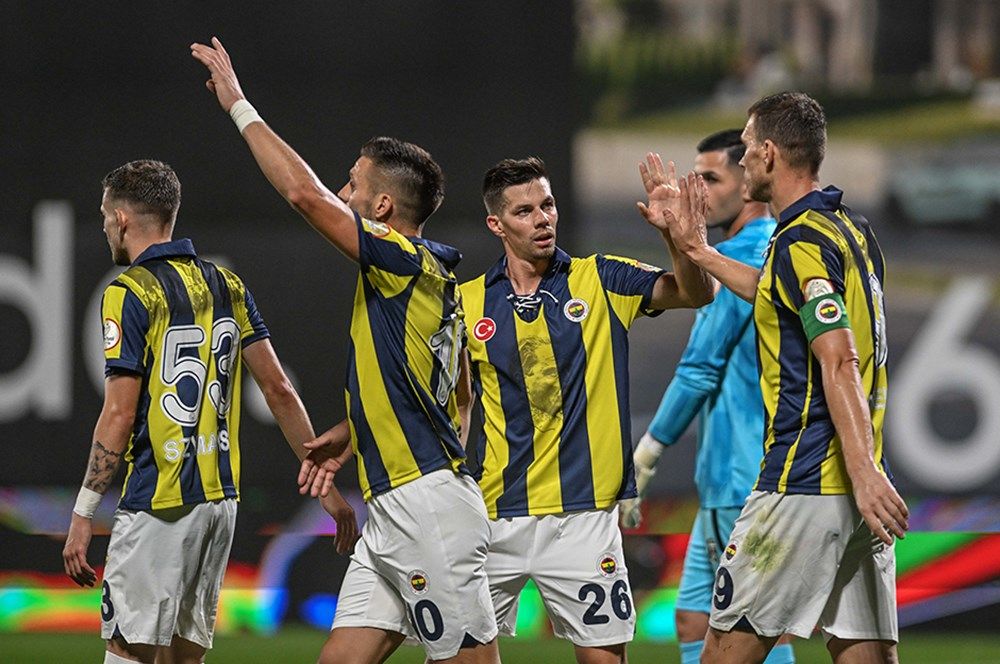Fenerbahçe dünya futbol tarihini yeniden yazıyor! 7 maç sonra ondan daha iyisi yok 3