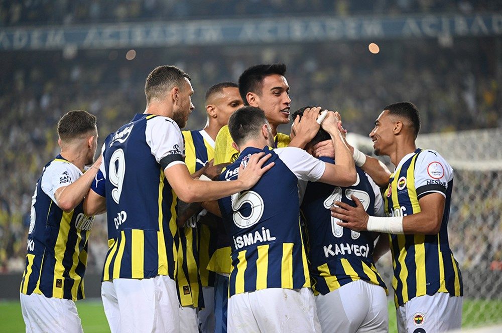 Fenerbahçe dünya futbol tarihini yeniden yazıyor! 7 maç sonra ondan daha iyisi yok 4