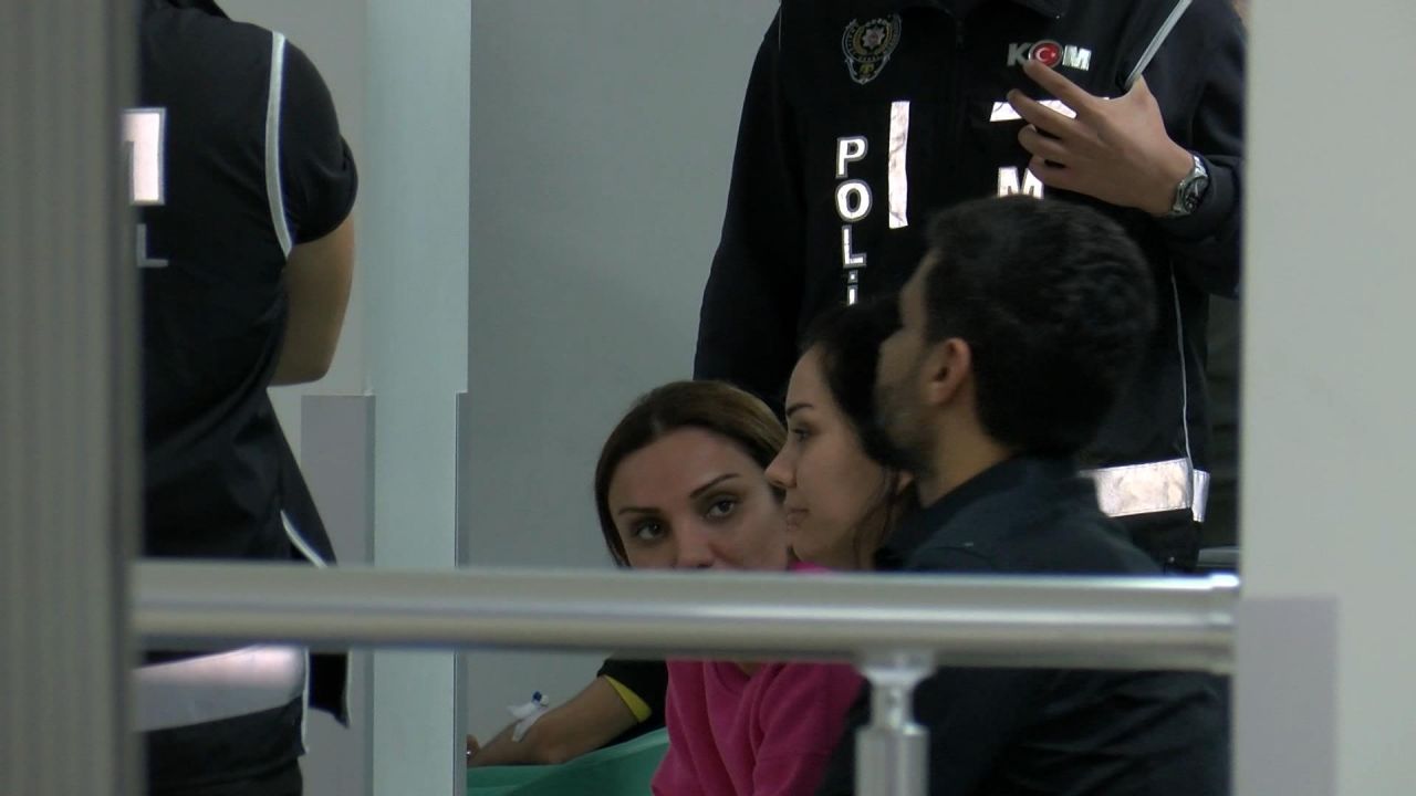 Dilan Polat ve Engin Polat gözaltına alınmıştı! Operasyonla ilgili flaş detaylar ortaya çıktı 8
