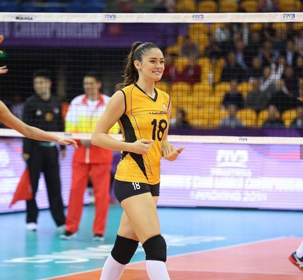 En zengin 20 kadın voleybolcu açıklandı! Zehra ve Ebrar da listede... 8