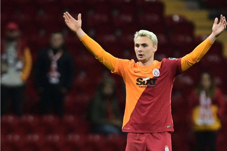 Gözden düştü 'beni alın' dedi! Fenerbahçe'nin bombası Cimbom'un yıldızı 2