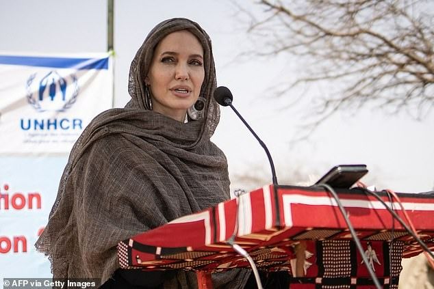 Angelina Jolie İsrail'in Cibaliya Mülteci Kampı'na saldırısına tepki gösterdi: Dünya liderleri bu suça ortak 7
