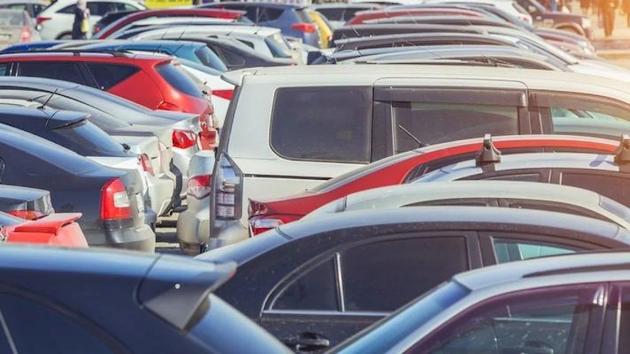Ticari araç satışı coştu! Otomotiv satışlarında yeni rekor 5
