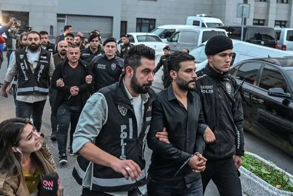 Dilan Polat ve Engin Polat'ın ilk ifadeleri ortaya çıktı! Hüngür hüngür ağladı... İşte aylık gelirleri! 3