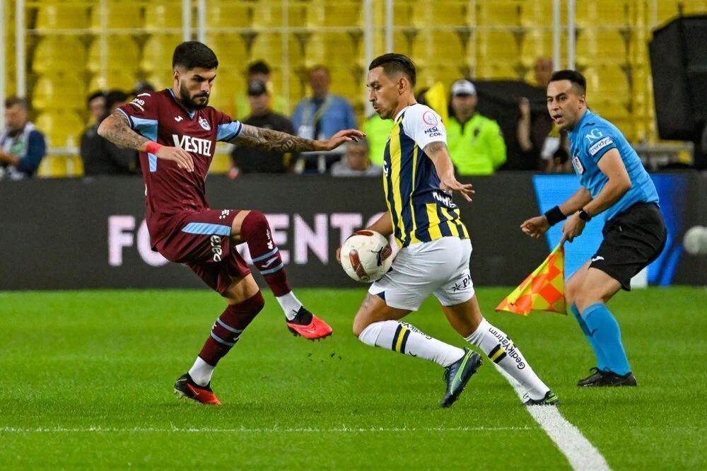 Derbinin tartışılan pozisyonuna manidar yorum: Gerdeğe girerken bile adamı böyle soymuyorlar 2