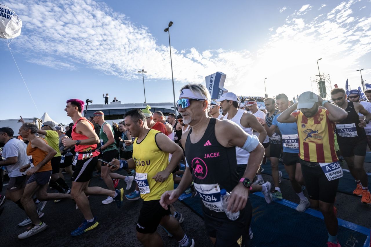 45. İstanbul Maratonu başladı: Dünyanın kıtalararası koşulan tek maratonu 7