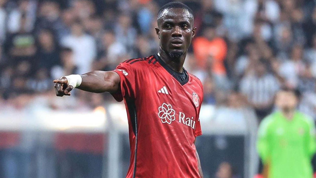 Beşiktaş'ın Antalyaspor maçı ilk 11'i belli oldu! Taraftarın kabusu kadroda 5