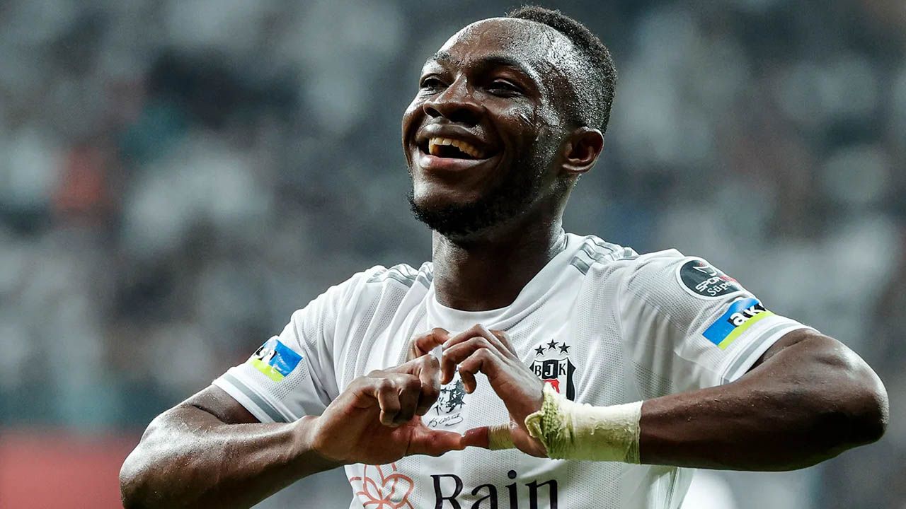 Beşiktaş'ın Antalyaspor maçı ilk 11'i belli oldu! Taraftarın kabusu kadroda 11