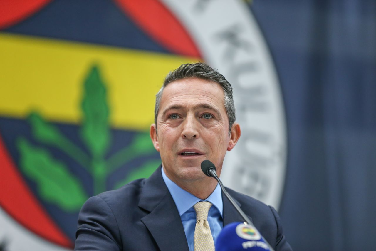 Ali Koç'tan herkesi şaşkına çeviren iddia: "Elimde iki takım yöneticisinin pazarlık yaptığı görüntüler var" 12