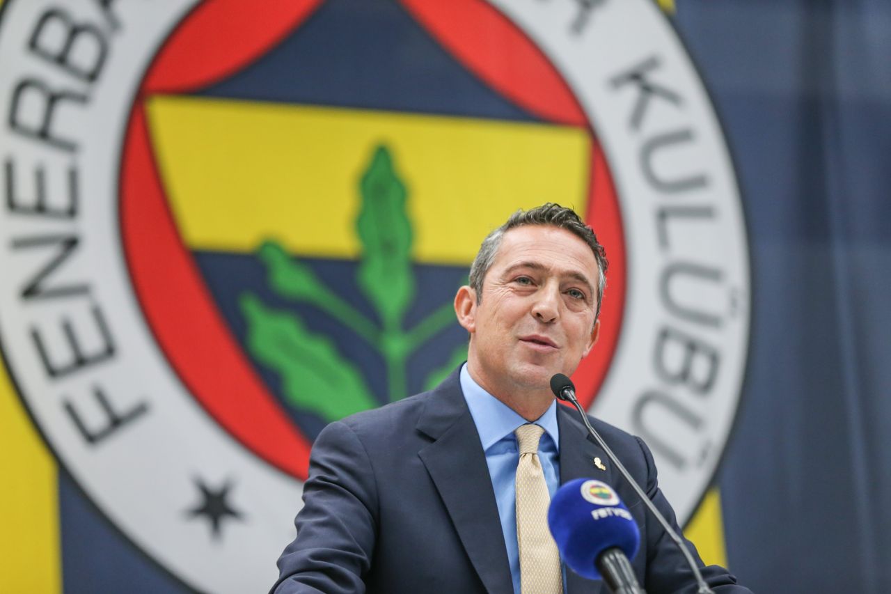 Ali Koç'tan herkesi şaşkına çeviren iddia: "Elimde iki takım yöneticisinin pazarlık yaptığı görüntüler var" 9