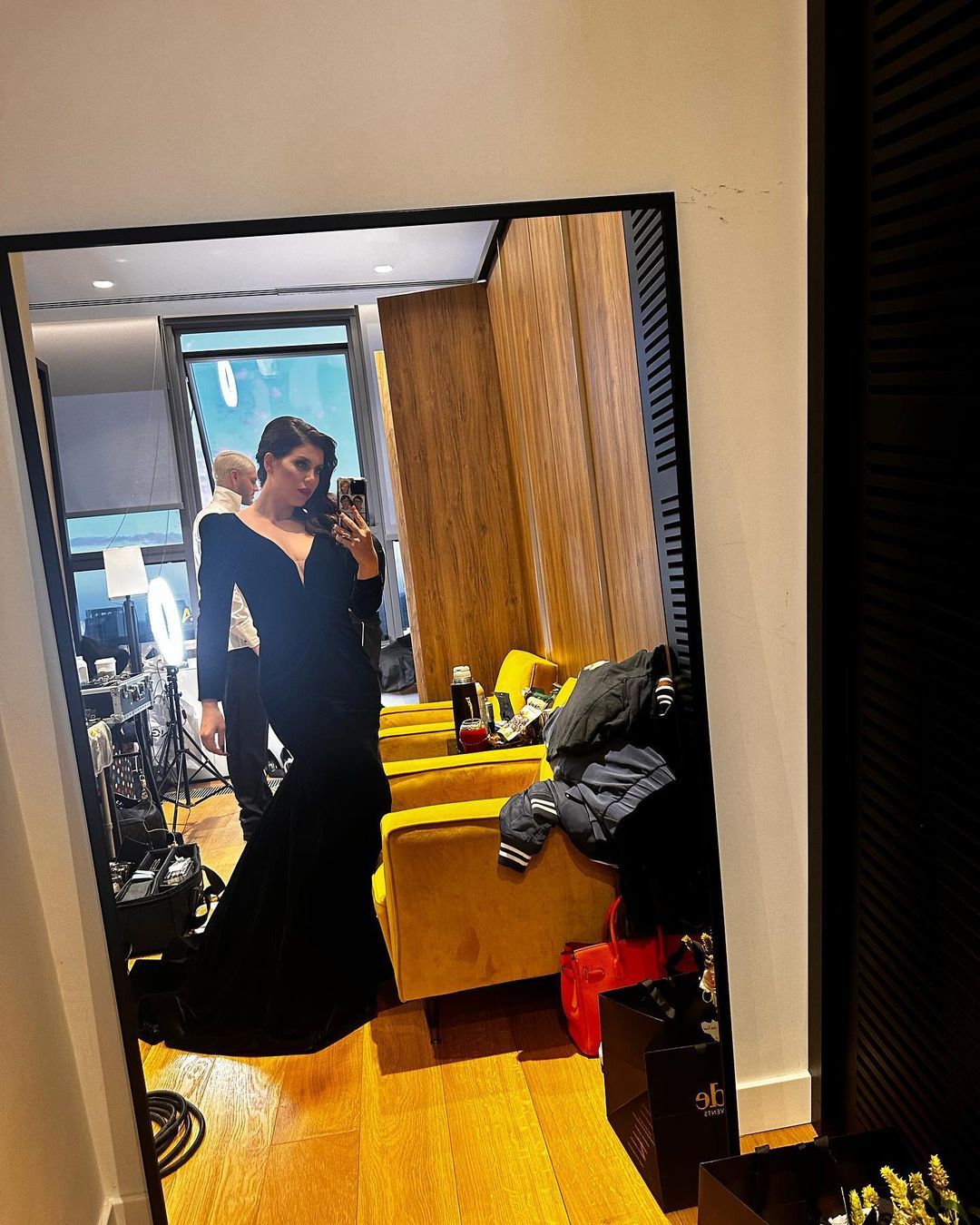 Mauro Icardi'nin eşi Wanda Nara'nın davet şıklığı! Takipçilerinden tam not aldı 9
