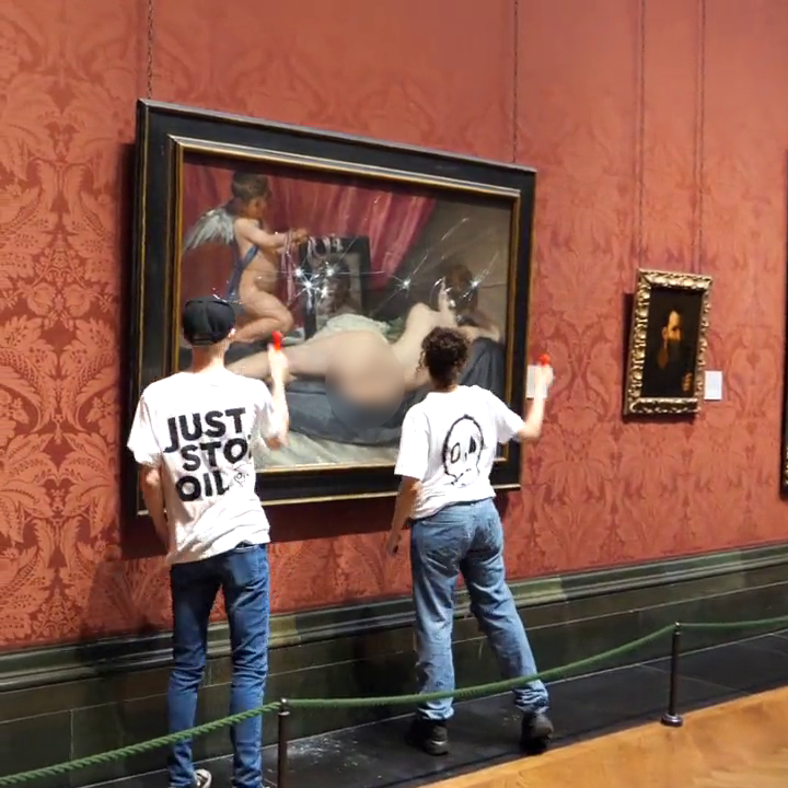 İngiltere'de iklim aktivistleri National Gallery'de sergilenen tablonun koruyucu camını kırdı 4